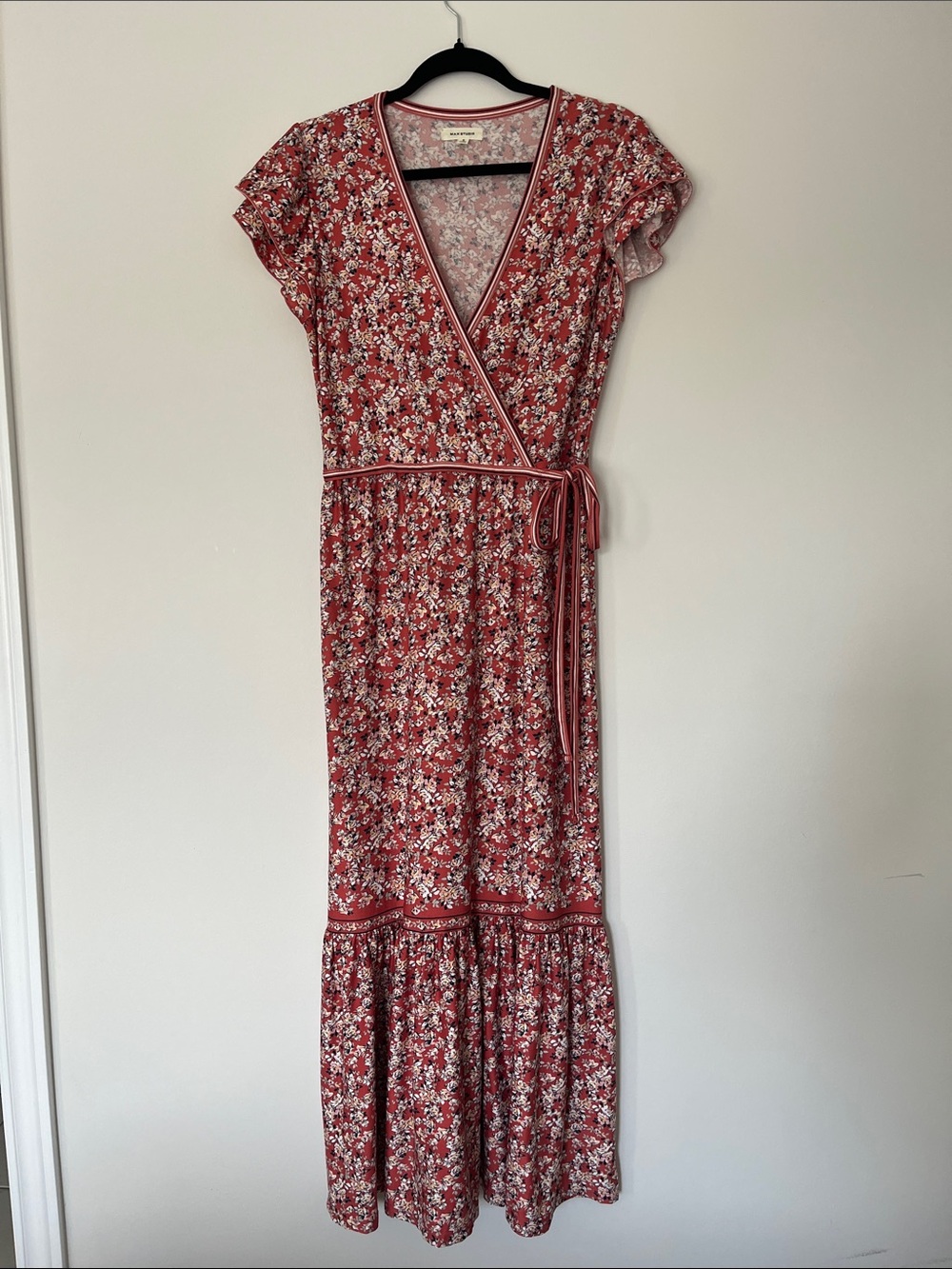 Max Studio Women’s Dress Small Floral Midi Maxi Faux Wrap Flutter Sleeve Tier